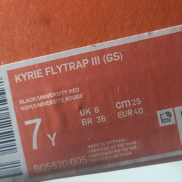 Kyrie fly trap 3 GS red - Picture 8 of 8
